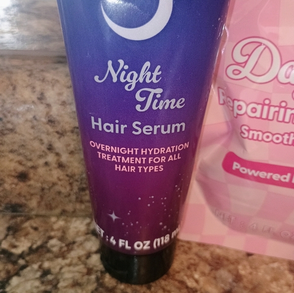 Night Time Hair Serum and Day Time Repairing Hair Mask Set - Picture 2 of 5